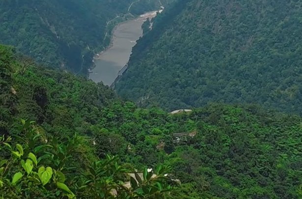  ganga-mountain-view-land