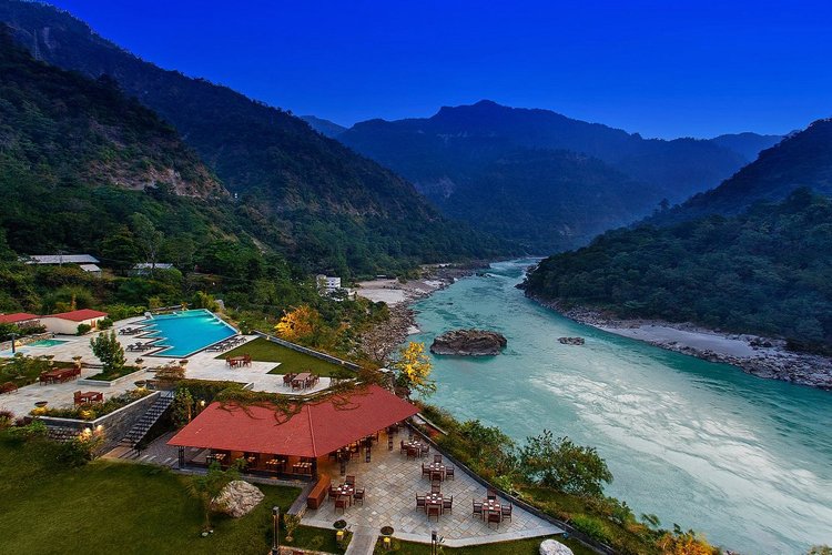 Best resorts in rishikesh for couples